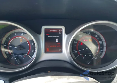 2013 Dodge Journey Sxt z USA, uszkodzony, nr VIN 3C4PDCBG7DT619699